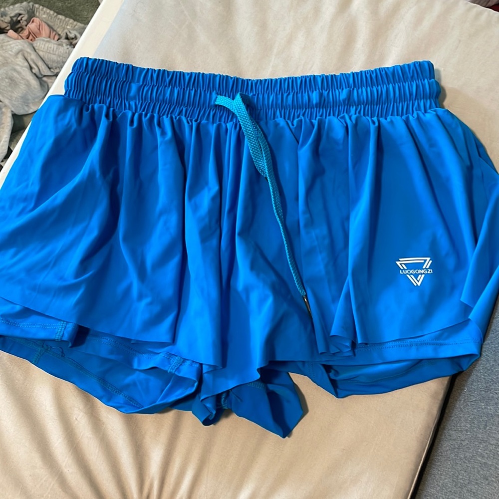Popular Amazon flowy shorts!